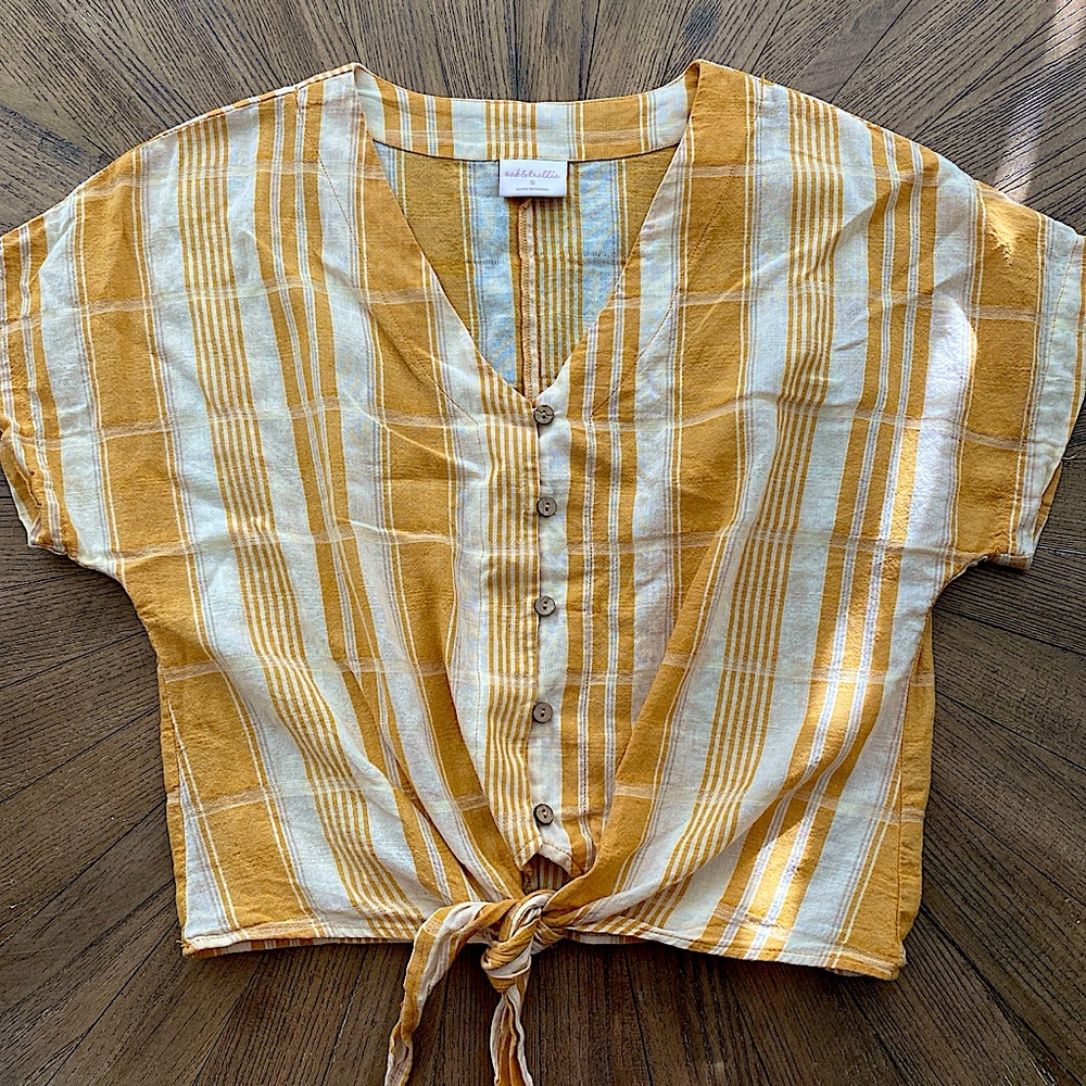 Oak & Trellis Women’s Cotton Tie Front Blouse
